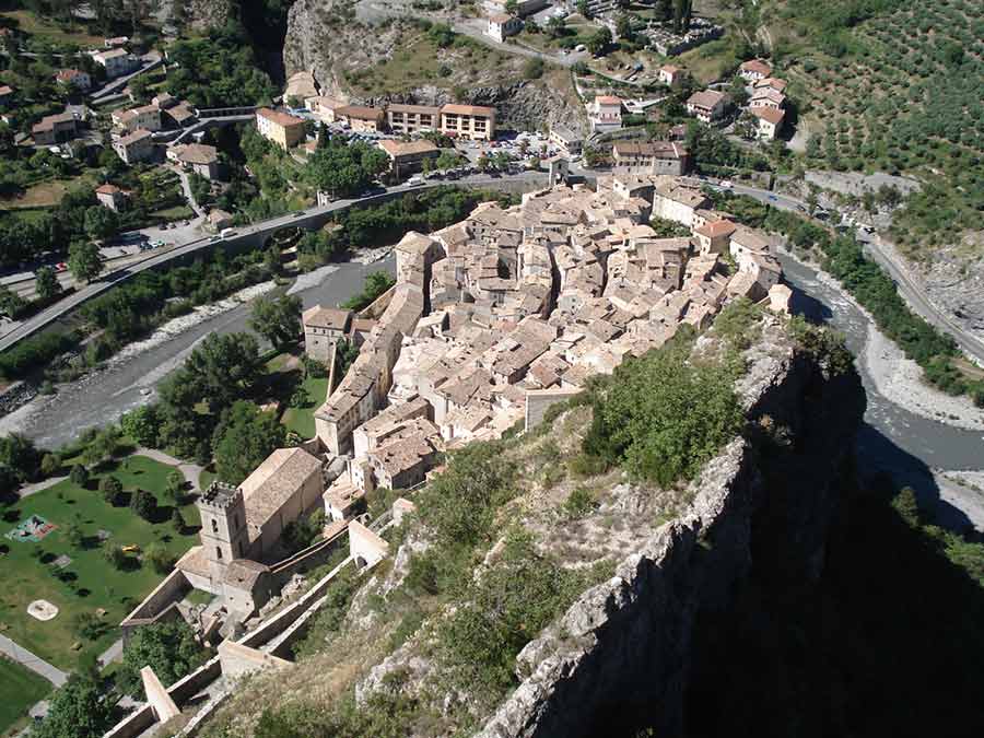 Entrevaux2